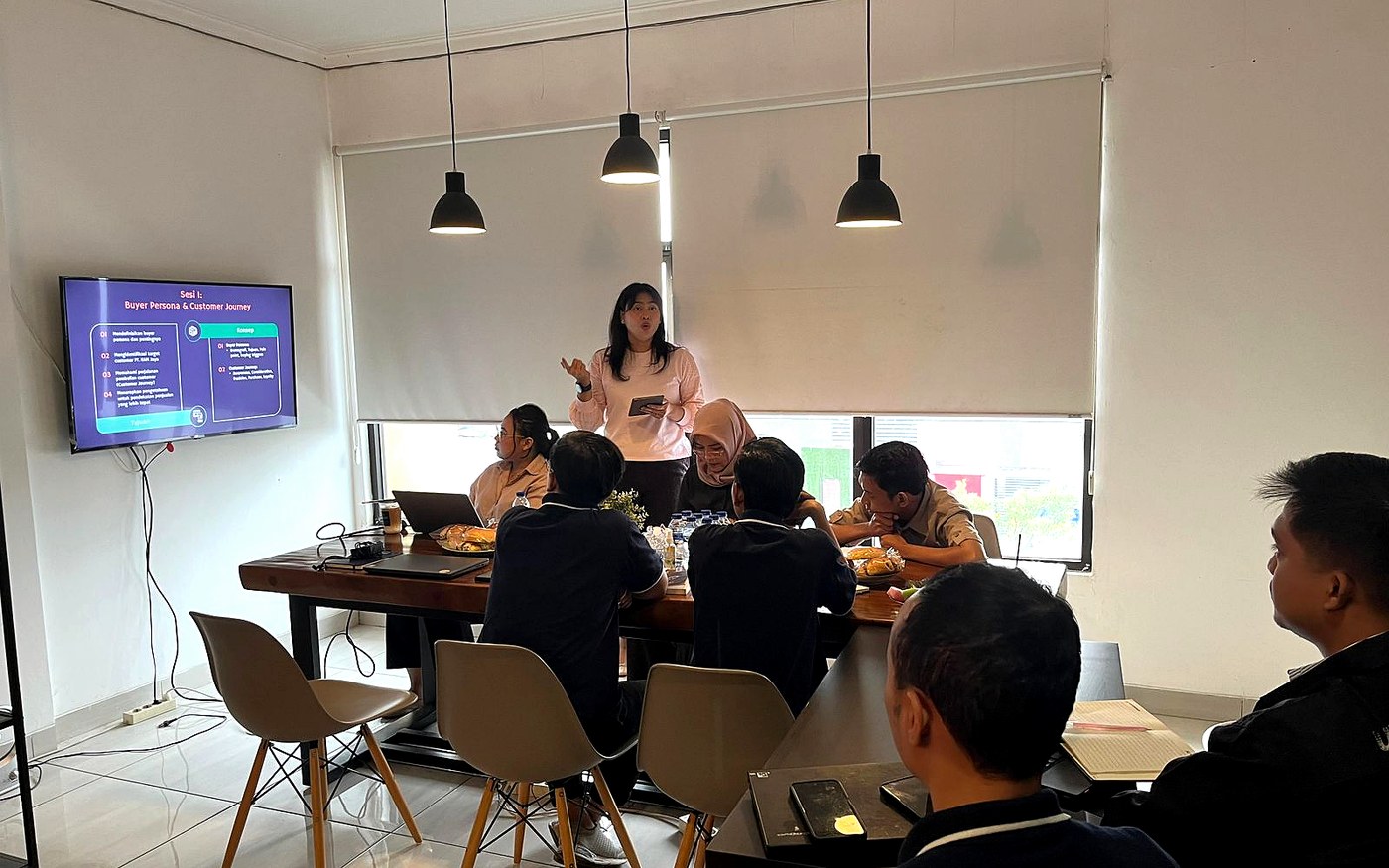 Jakarta Piranti Sales and Service Excellence training session with Ambarwati